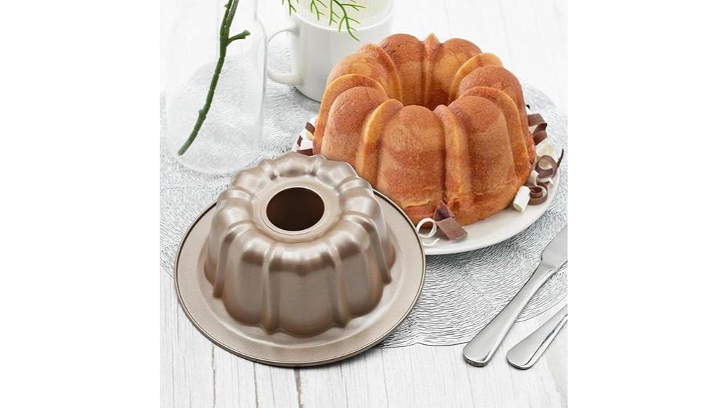 mini bundt cake pans