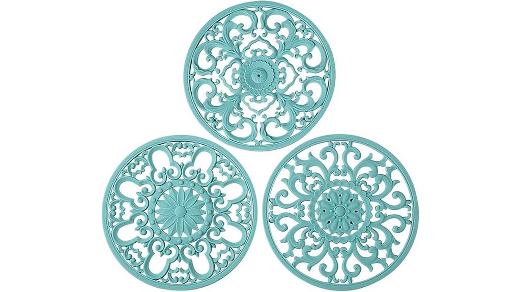 set of three thick trivets